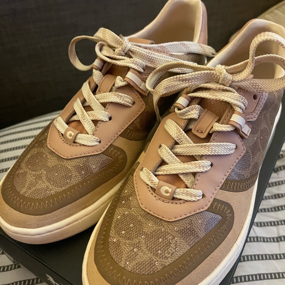 Coach Citysole Sig Court Sneakers - Tan and Beechwood